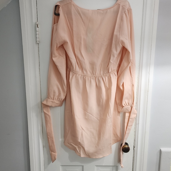 NWT Light Peach Dress - Picture 2 of 5